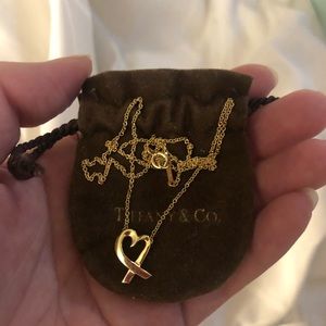 Tiffany & Co loving heart 18k Gold necklace